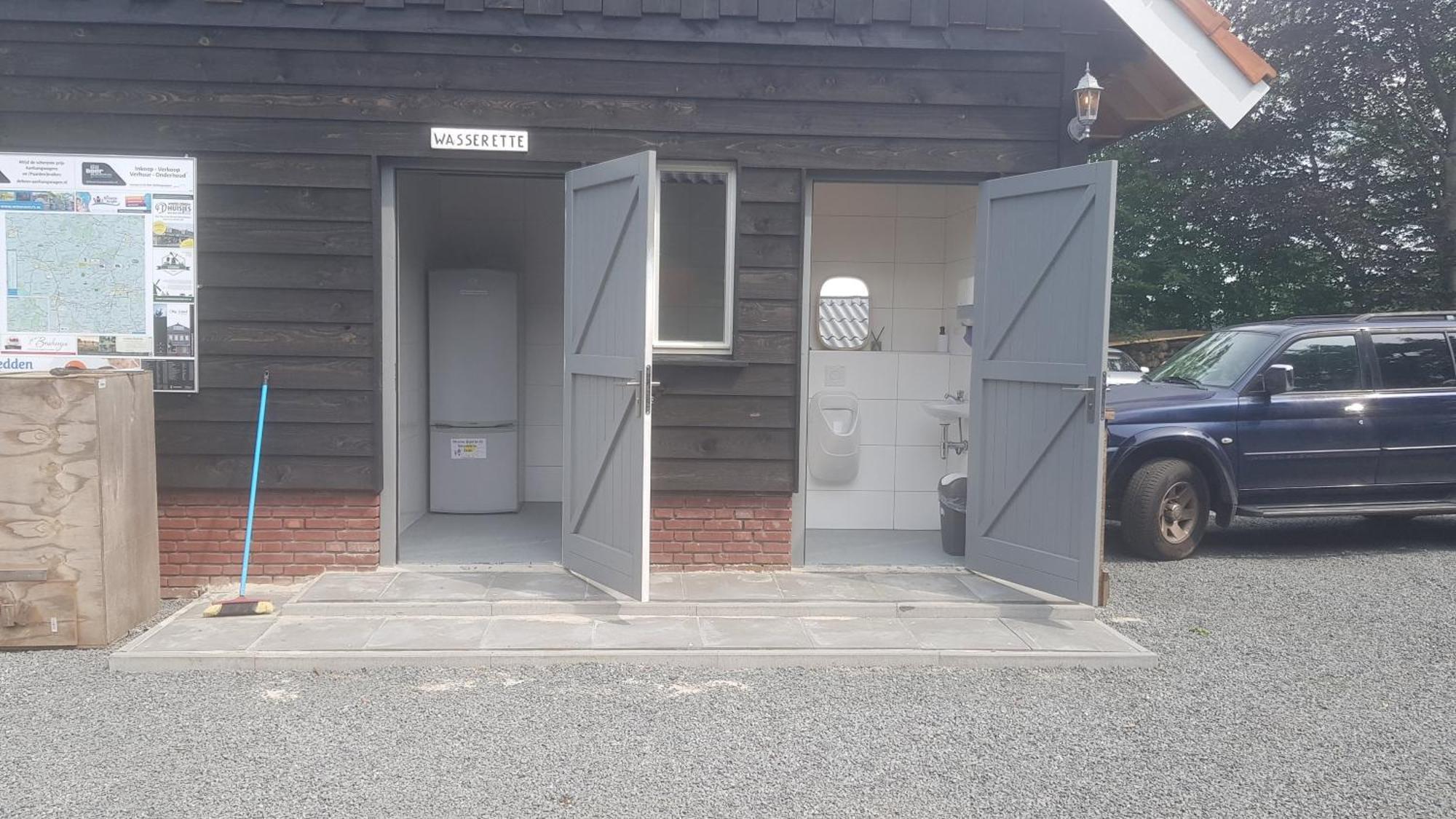 Basic Ingerichte Vouwwagen Op Camping Westenenk, Wijster Extérieur photo